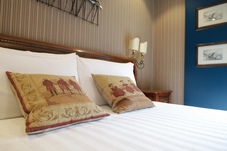 Others 3, Hermitage Suites, Sassari