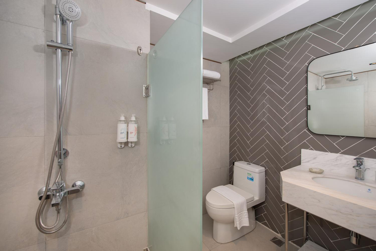 Bathroom 5