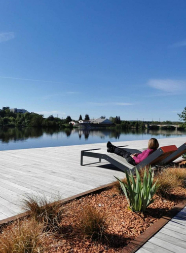 Others 5, PLAISIR DES SENS, Loire