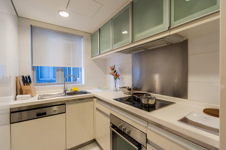 Dining Room 15