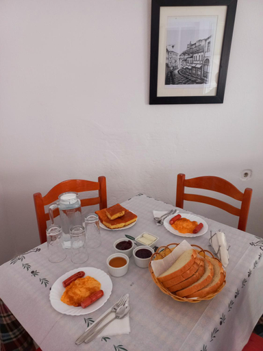 Others 4, Sokolli Guest House, Gjirokastrës