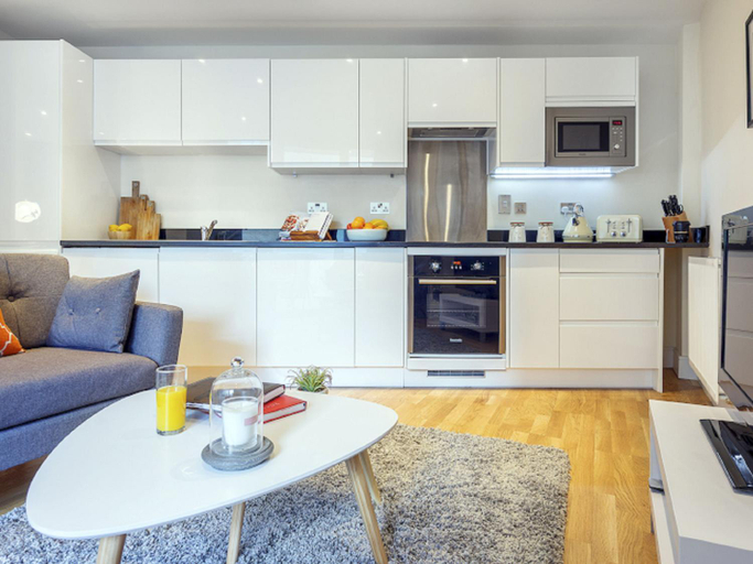 Others 5, Apartment Indescon court apt by Interhome, London
