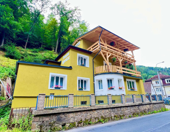 Others 5, Pension Aperol, Děčín