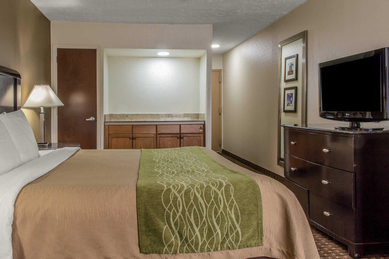 Bedroom 16