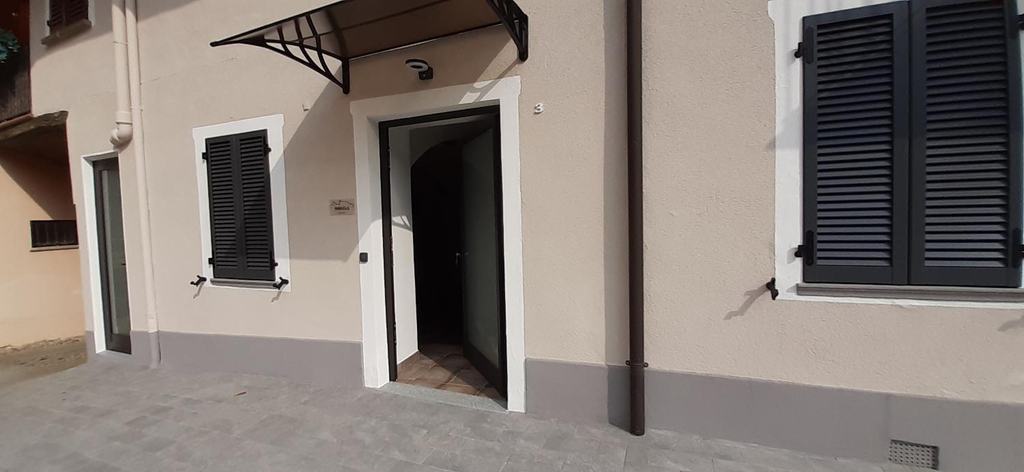 Others 2, Ninsole, Cuneo