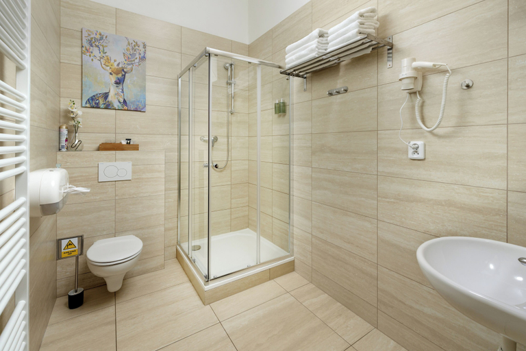 Bathroom 3, Unesco Prague Apartments, Praha 1