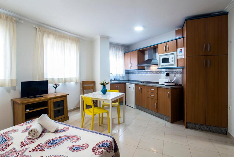 Others 5, AMAT Apartments - Adults only Recomended - Playa El Bajondillo, Málaga