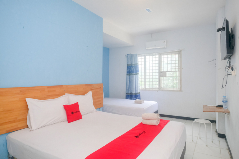 Bedroom 18