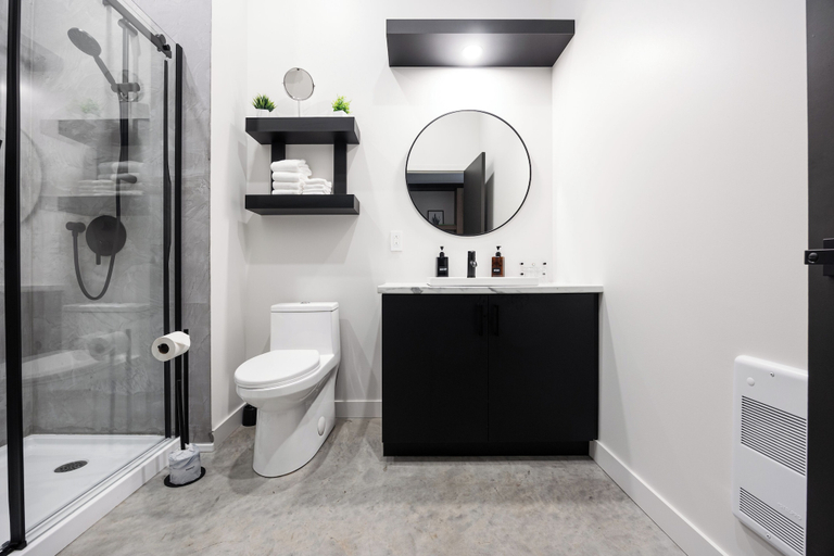 Bathroom 4, Rawdon Golf Resort, Matawinie