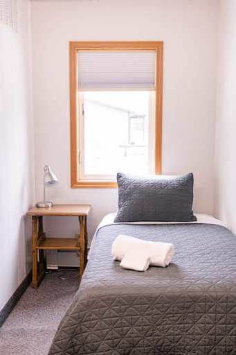 Bedroom 1, Delta Lodge, Southeast Fairbanks