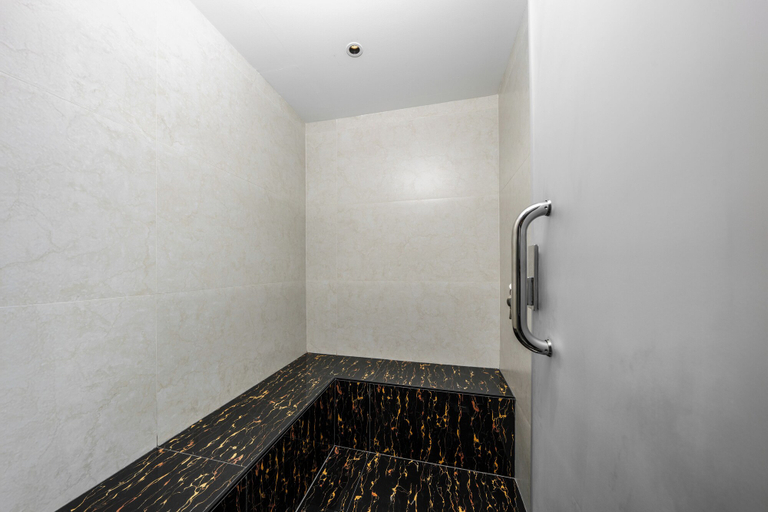 Bathroom 5, Larichy Hotel, Tabuk