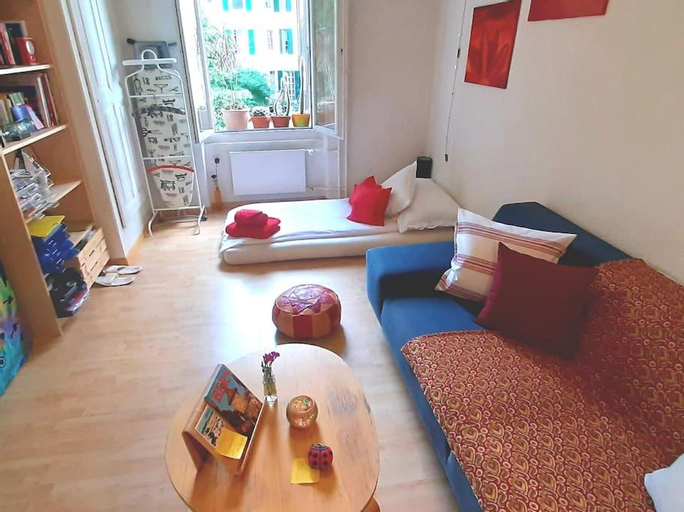 Bedroom 3, Bern room near Main Station, Bern