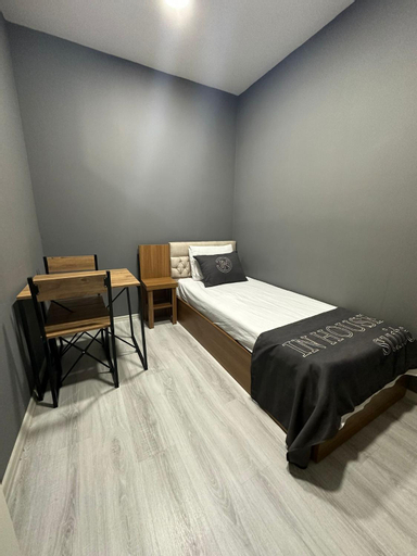 Others 4, IN HOUSE SUITE, Küçükçekmece