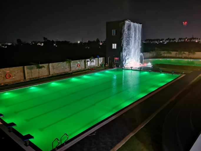 Sport & Beauty 4, Silver Stone Park Resort, Nagpur