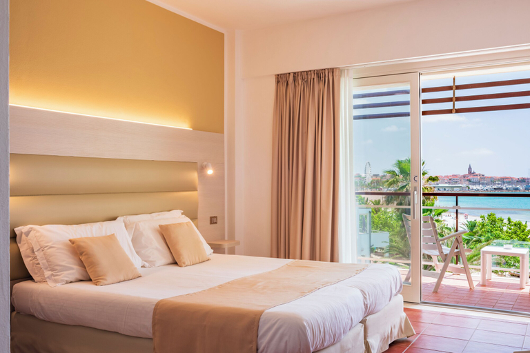 Bedroom 4, Hotel Florida, Sassari