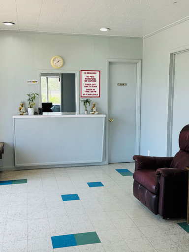 EXPRESS INN & SUITES, Wharton