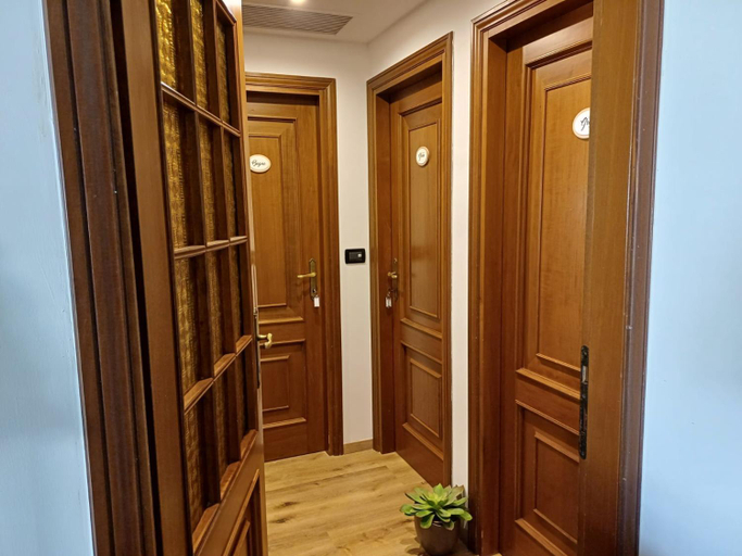 Others 5, Il Geranio B&B, Trento