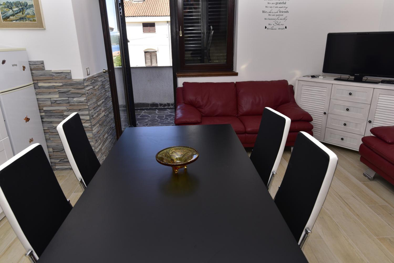 Others 5, Apartments Matthew & Oscar, Malinska-Dubašnica