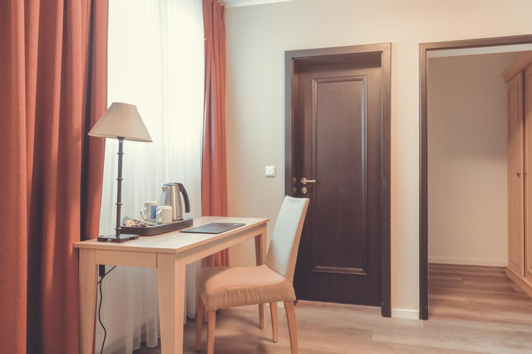 Others 4, Hotel- Restaurant Einklang, Steinfurt