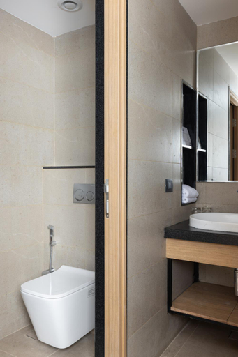 Bathroom 9