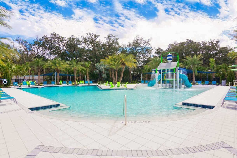 Sport & Beauty 4, 18Guest LakeView Home w HotTub Cinema, Osceola