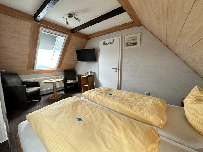 Others 2, Hotel Peters Schwalbennest, Wittmund
