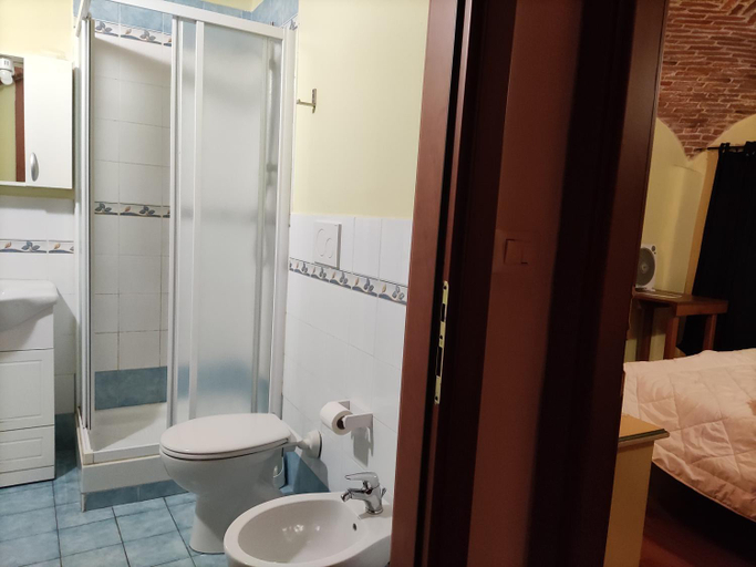 Bathroom 4, hotel palas, Torino