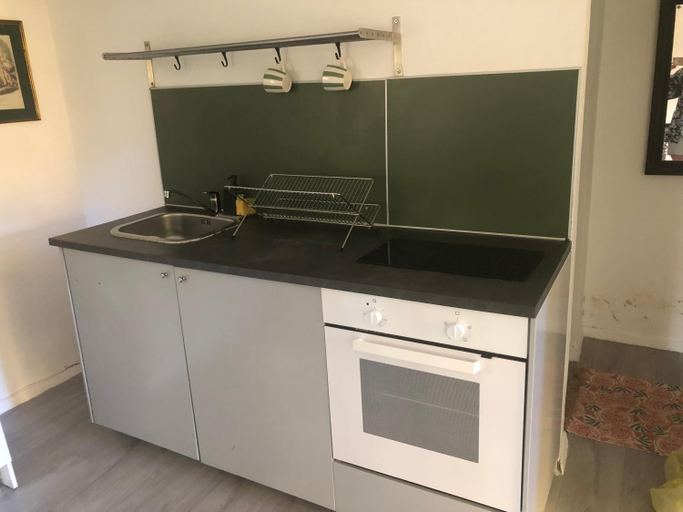 2, Sauro 43, Pisa