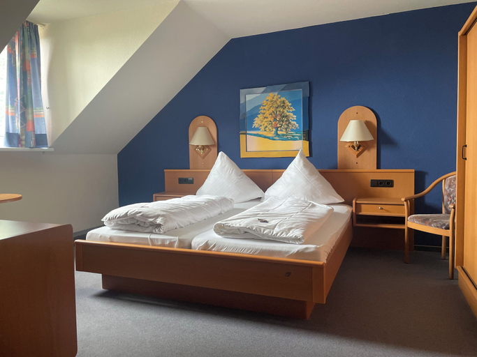 Bedroom 4, Hotel Berghof, Höxter