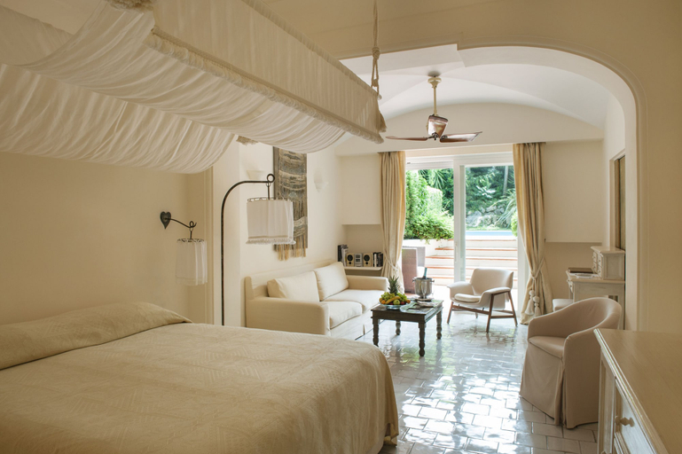 Bedroom 4, Jumeirah Capri Palace, Napoli