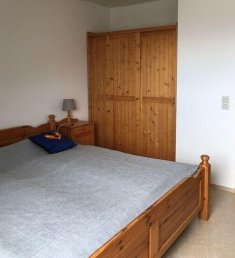 Room 4, Holiday Home Next Door to Busum, Dithmarschen