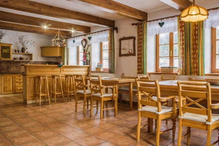 Food & Drinks 4, Treti chalupa U Smrciny, Trutnov