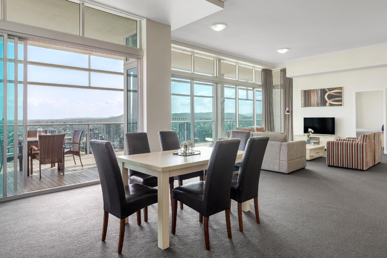Dining Room 17