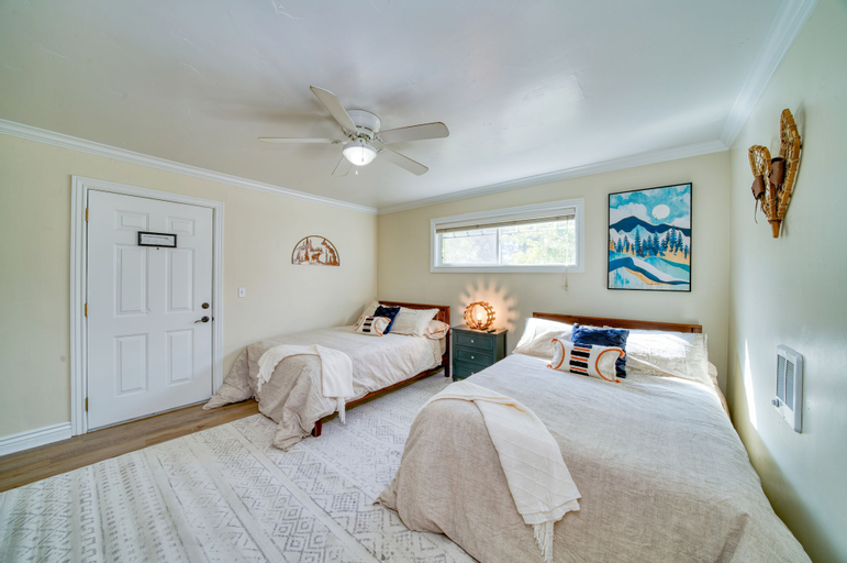 Bedroom 28