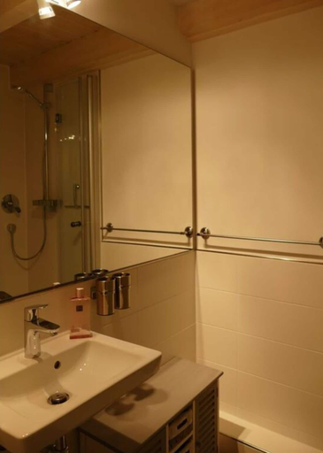 Bathroom 3, Favorite Place Modern Retreat, Nordfriesland