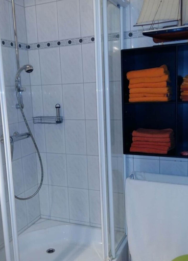 Bathroom 2, Sea View Modern Retreat, Schleswig-Flensburg