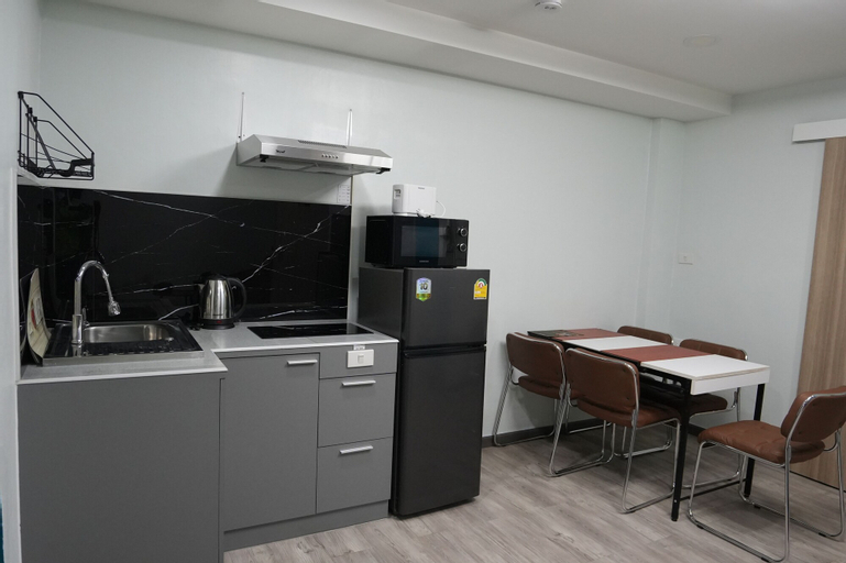 Dining Room 1