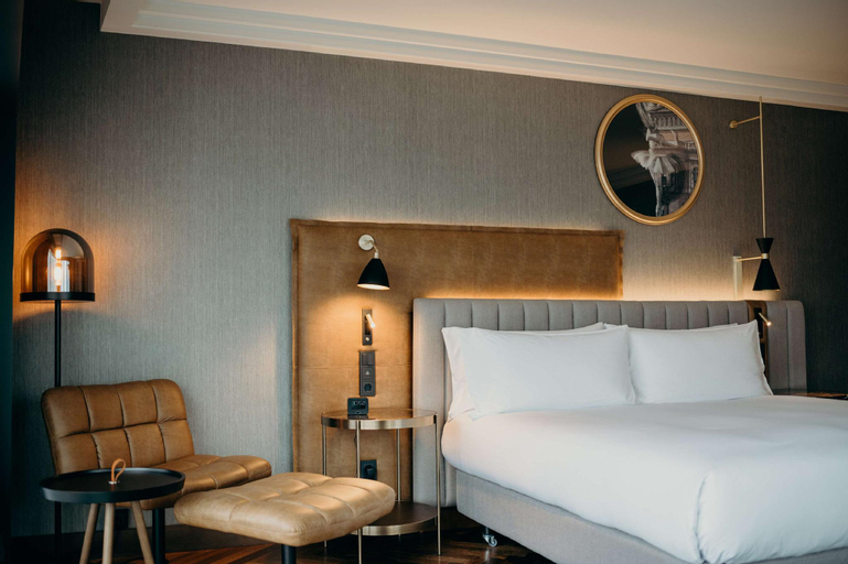 Bedroom 14