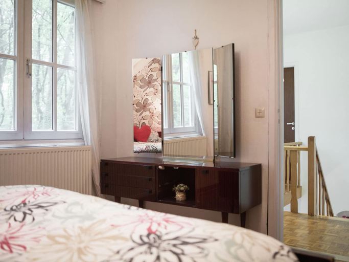 Bedroom 3, Westmalle Forest Garden Home, Antwerpen