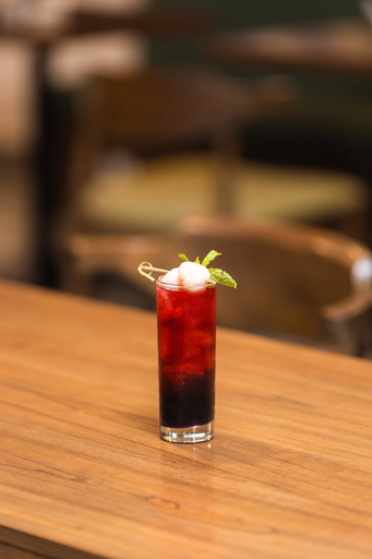 Food & Drinks 11