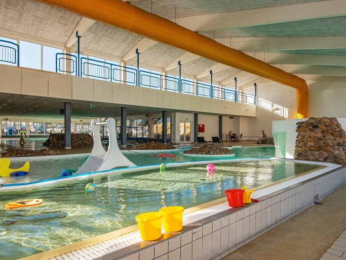 Sport & Beauty 5, 8 Person Holiday Park Home in Ringkobing, Ringkøbing-Skjern