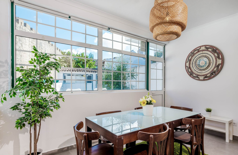 Dining Room 2