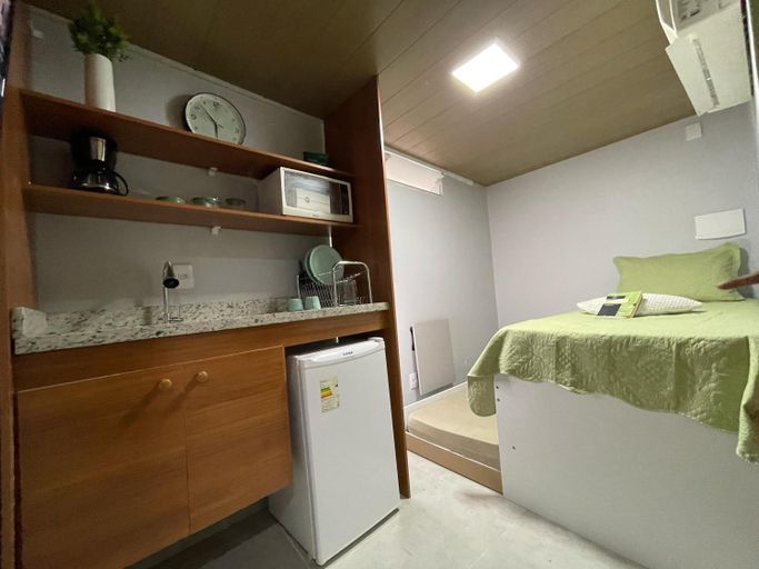 Others 3, STUDIO aconchego, com Ar, Wifi, Smartv e Cozinha, Macaé