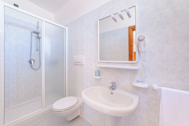 Bathroom 3, Hotel Poggio Del Sole, Napoli