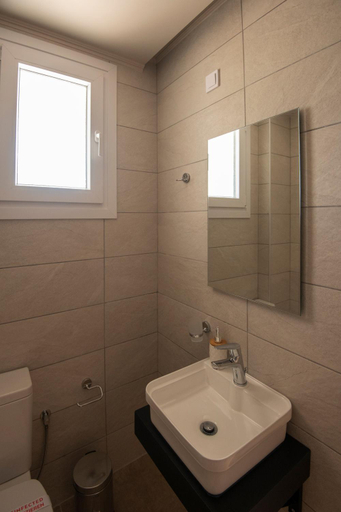 Others 3, Apanemo Kourouta Luxury Double Room, West Greece