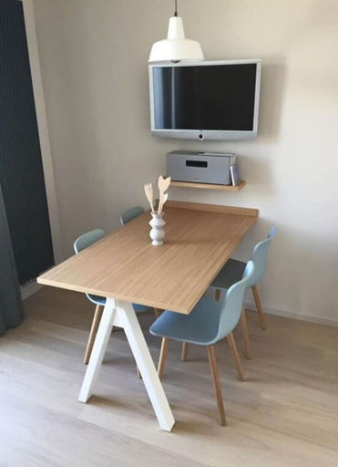 Dining, 8 in het Huis Meerloft, Aurich