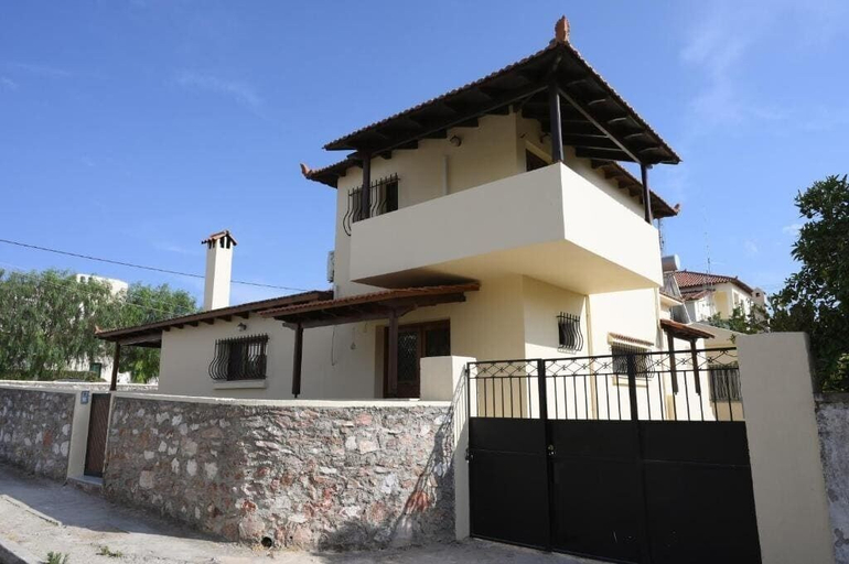 Exterior & Views 2, Elida Inn, Attica