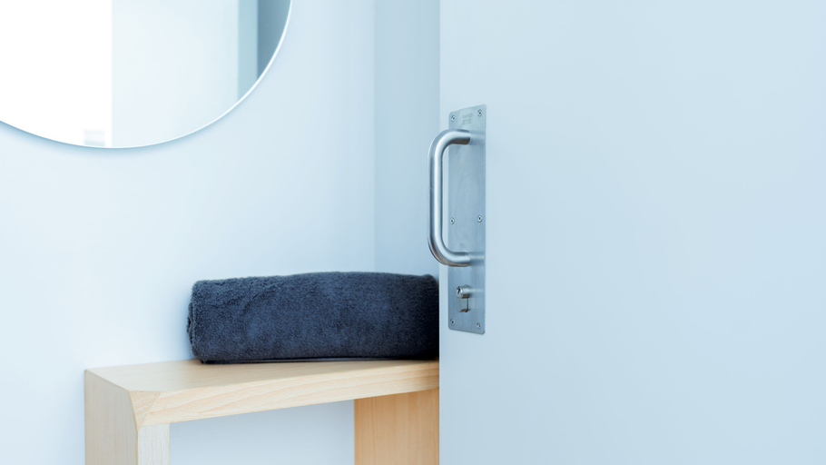 Bathroom 7