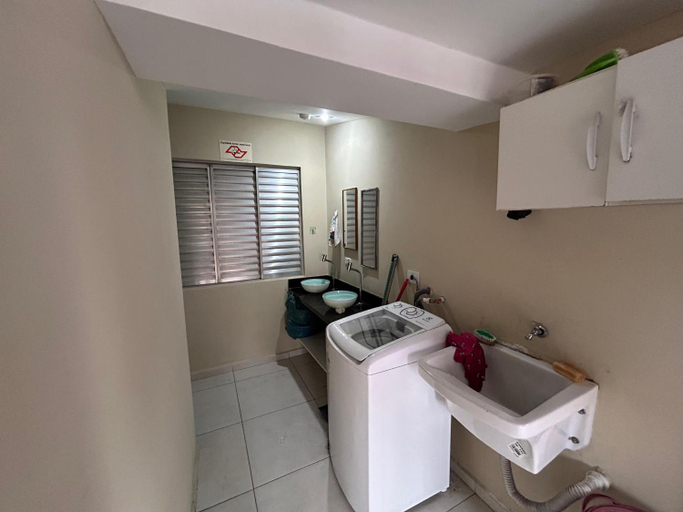 Others 2, Quarto Privativo Proximo ao Itau, Metro Conceicao e Expo SP, São Paulo