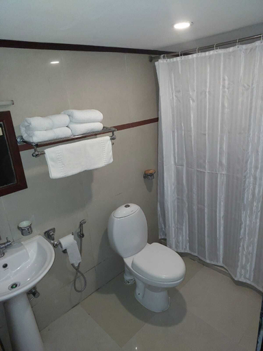 Bathroom 4, Hotel Indraprastha Karunagapally, Kollam